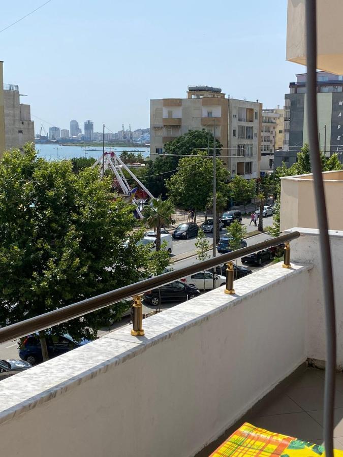Marra'S Rooms Durrës Exteriör bild