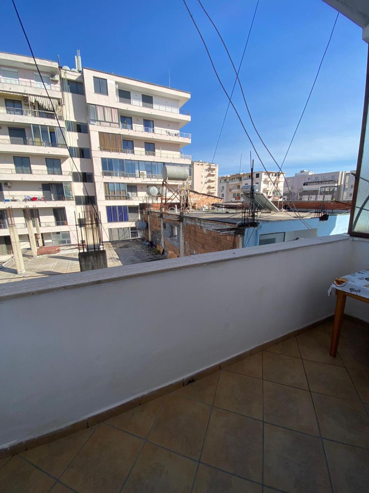 Marra'S Rooms Durrës Exteriör bild