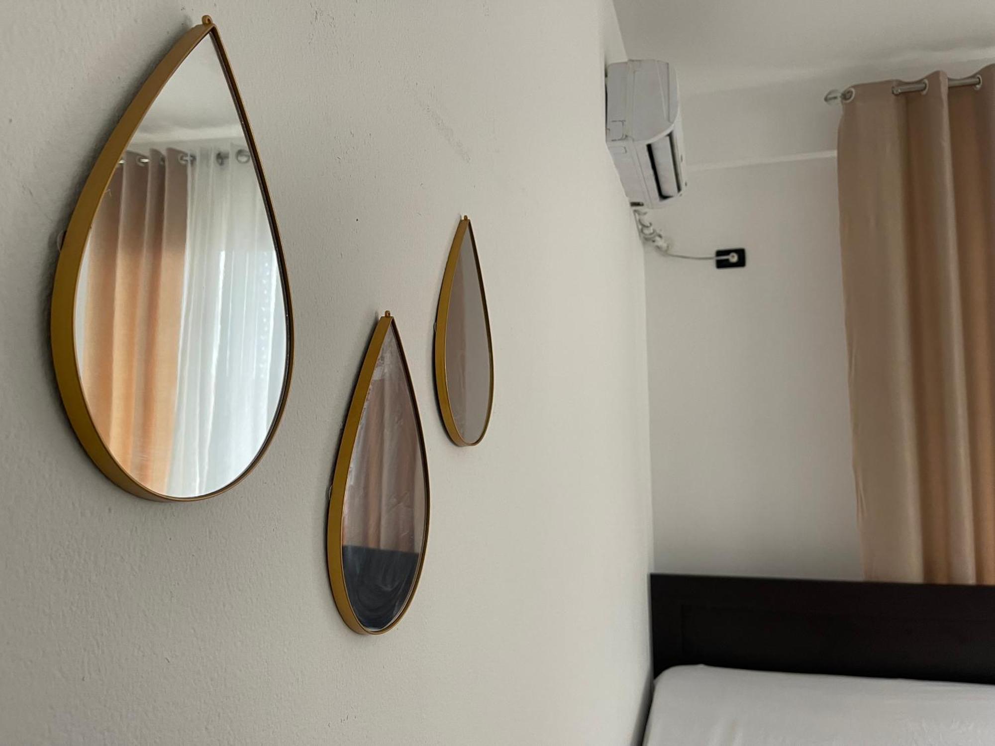Marra'S Rooms Durrës Exteriör bild